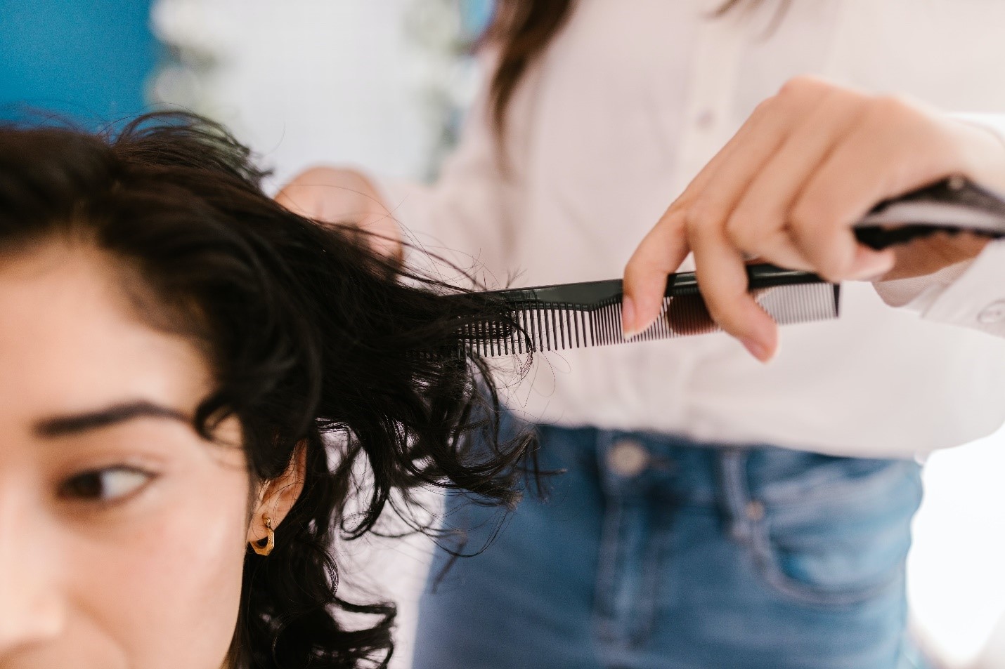 רגע לפני שאתן הולכות להסתפר: למה כדאי לתרום שיער?